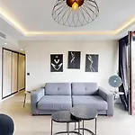 Bluestay 54 - Superbe Appartement A Paris