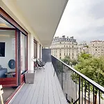 Bluestay 54 - Superbe Appartement A Paris