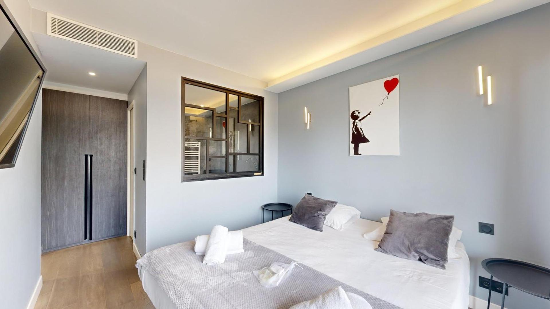 Bluestay 54 - Superbe A * Paris